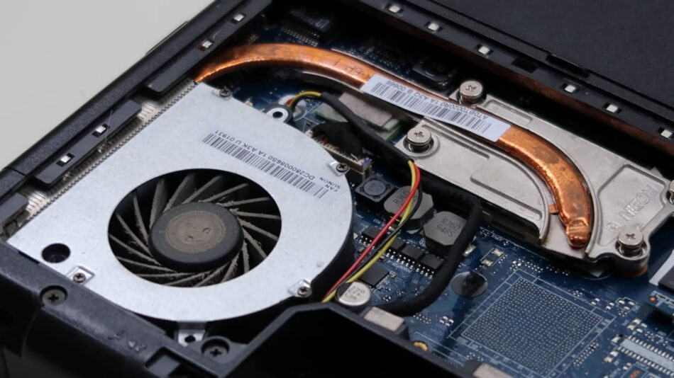 Quick Fix Lenovo Power Button Flashing Lights Not Turning on? Step By Step Guide