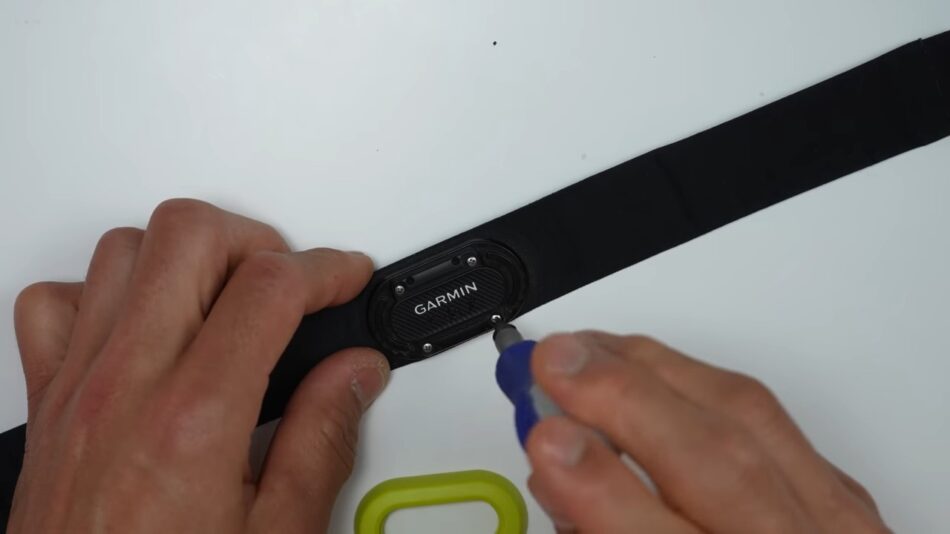 6 Ways To Solve Your Garmin Heart Rate Monitor Not Working Problems!