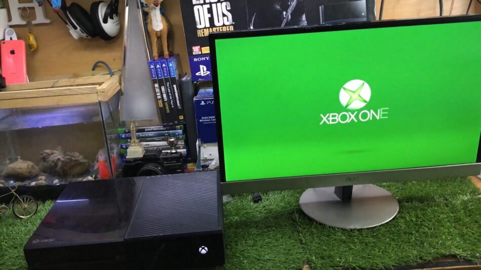 How To Connect Xbox To Monitor? No TV? No Problem