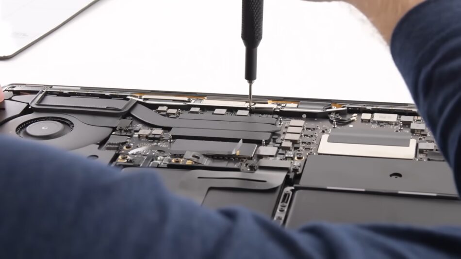 MacBook Pro Touch Bar Flickering Common Causes And Solutions Alt Gov